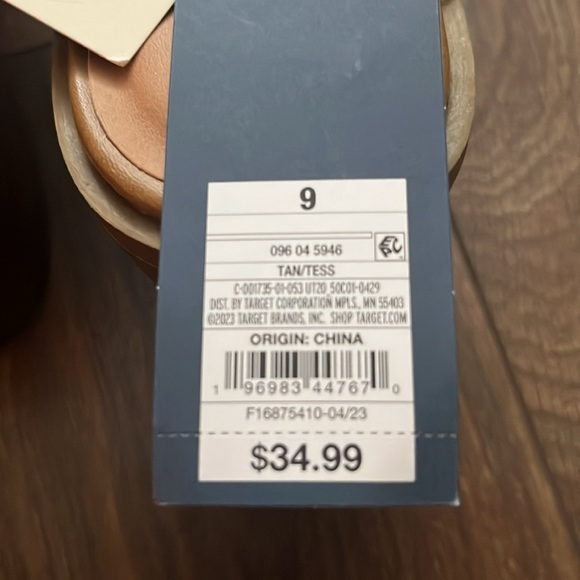 Universal Thread Size 9 Platform Clogs - Picture 4 of 4